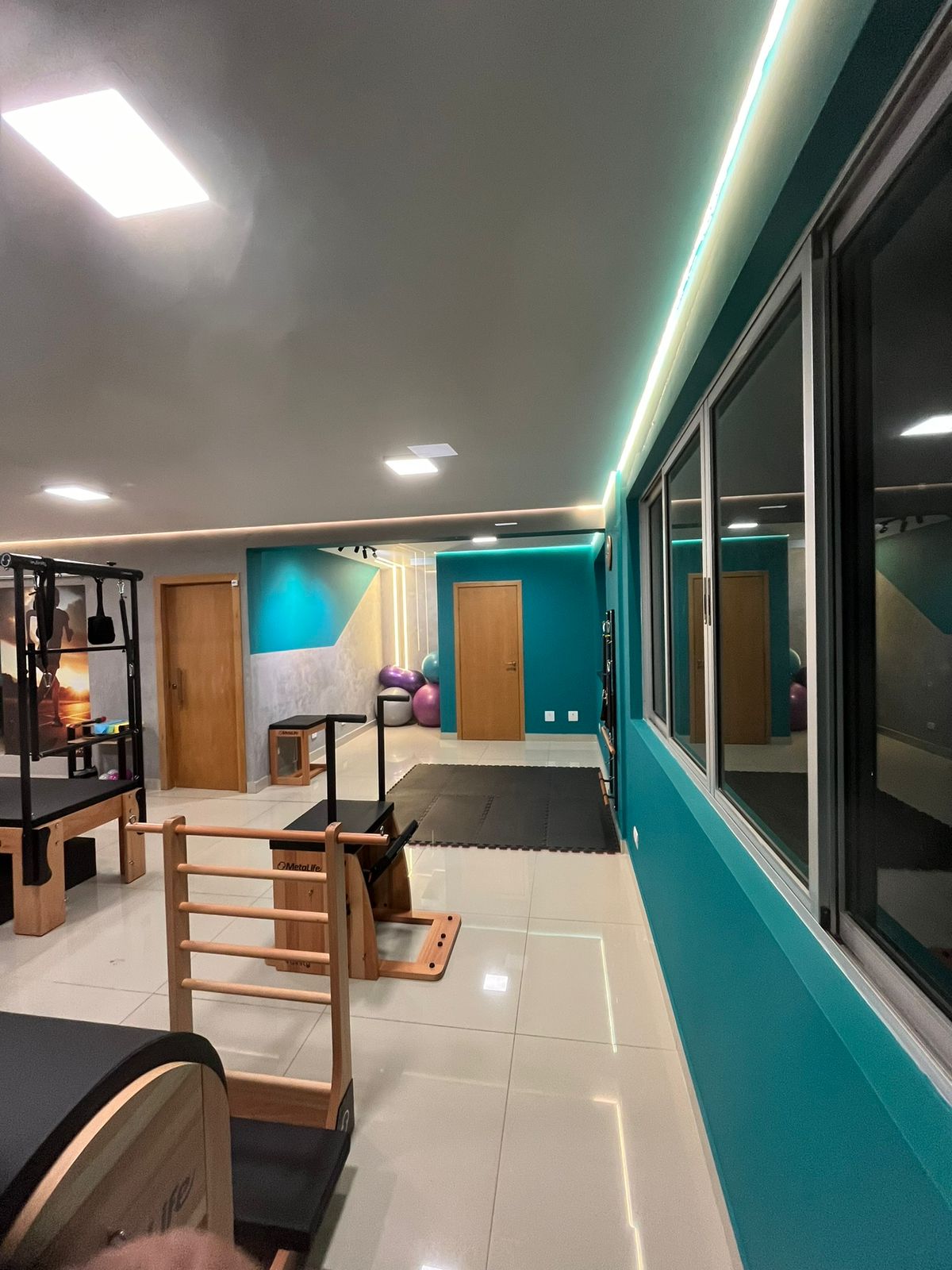 WhatsApp Image 2025-12-15 at 11.17.48